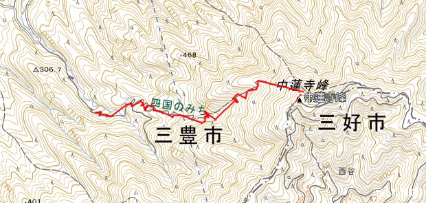 ���@����